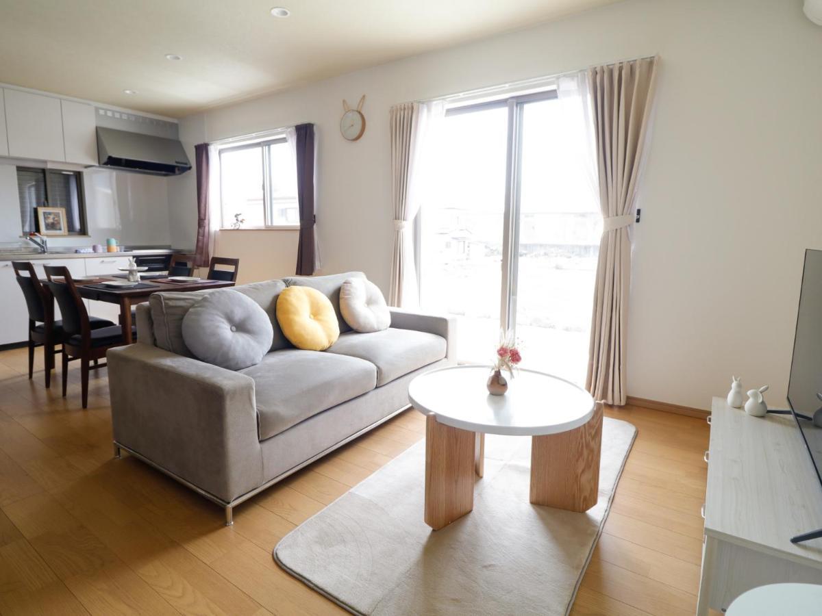 貸別荘 ウサギの郷 Fujikawaguchiko Exterior photo